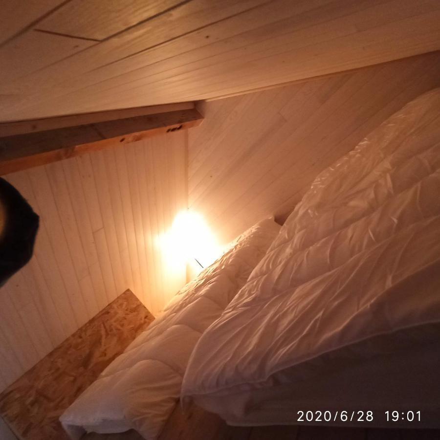 Une Tiny House A Decouvrir Au Coeur De La Cite ! Contrexéville Exterior foto