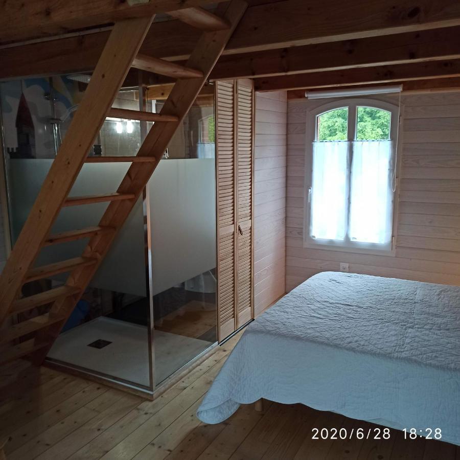 Une Tiny House A Decouvrir Au Coeur De La Cite ! Contrexéville Exterior foto